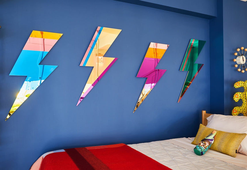 ART MIRRORS